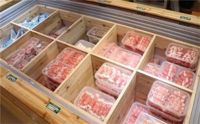 县城沸腾川味火锅食材超市一年可以赚多少？