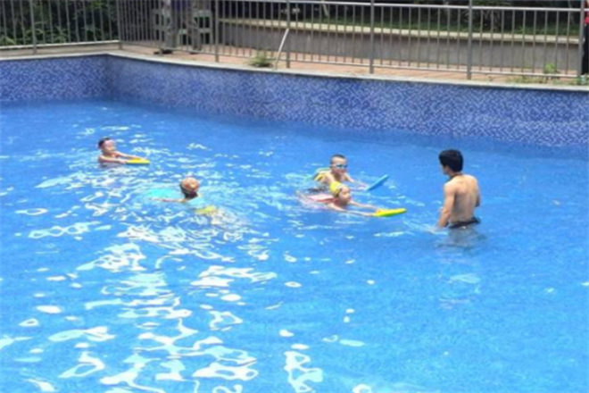 荟运动游泳培训加盟