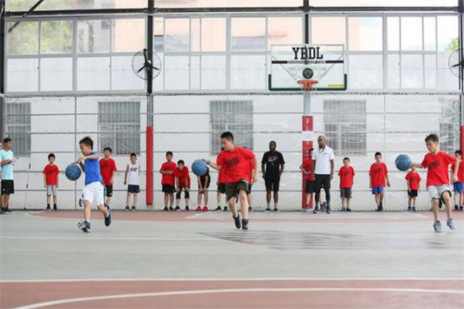 嗨扣体育青少年篮球运动培训中心加盟