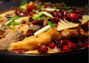火匠烤鱼加盟重磅推出——烧烤界的楚霸王香辣烤鱼