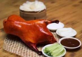 在县城开一家老北京脆皮烤鸭加盟店合适吗？