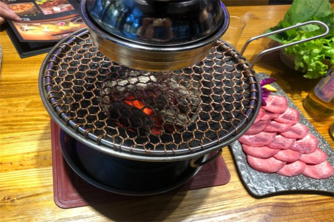 大尧肉坊量贩泥炉烤肉加盟