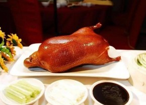老北京脆皮烤鸭加盟费多少？